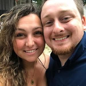 Meet your Posher, Cierra